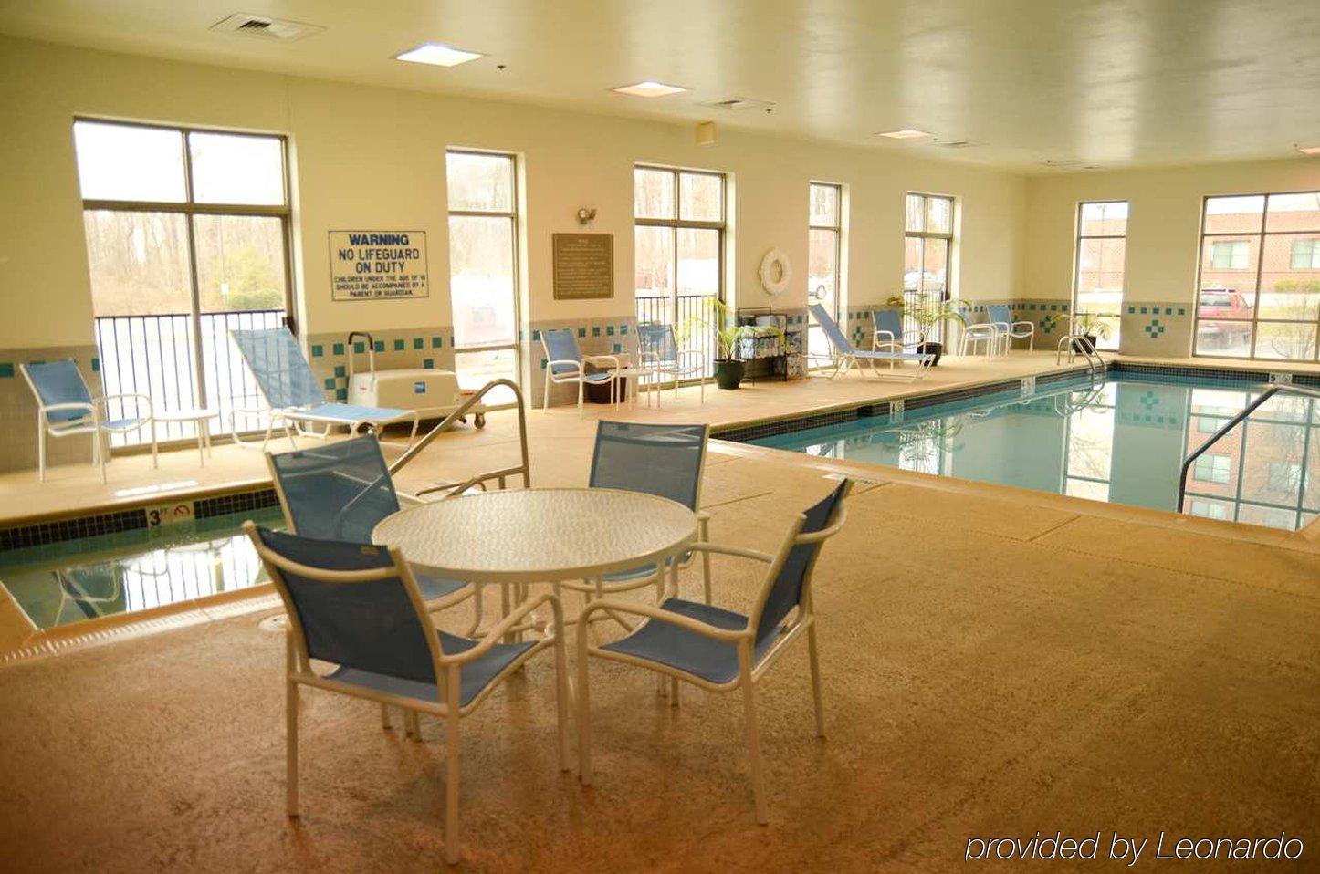 Embassy Suites Newark - Wilmington/South Экстерьер фото