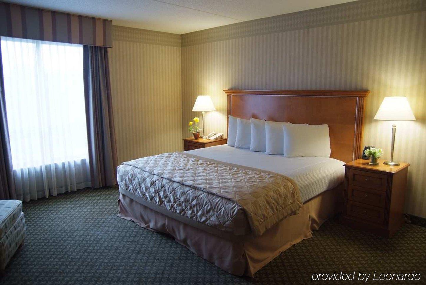 Embassy Suites Newark - Wilmington/South Номер фото