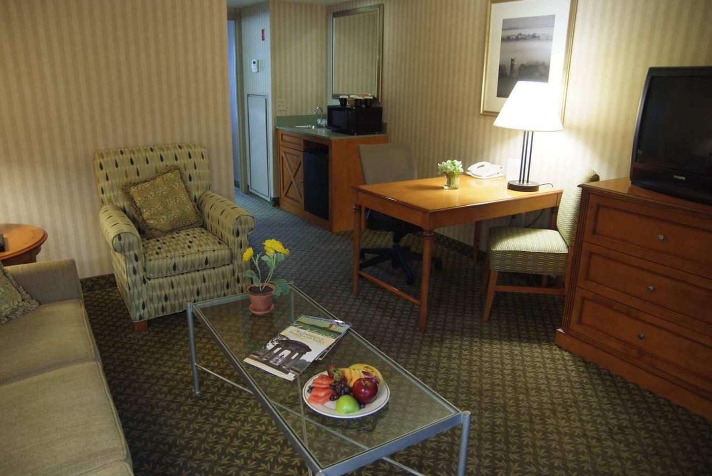 Embassy Suites Newark - Wilmington/South Экстерьер фото
