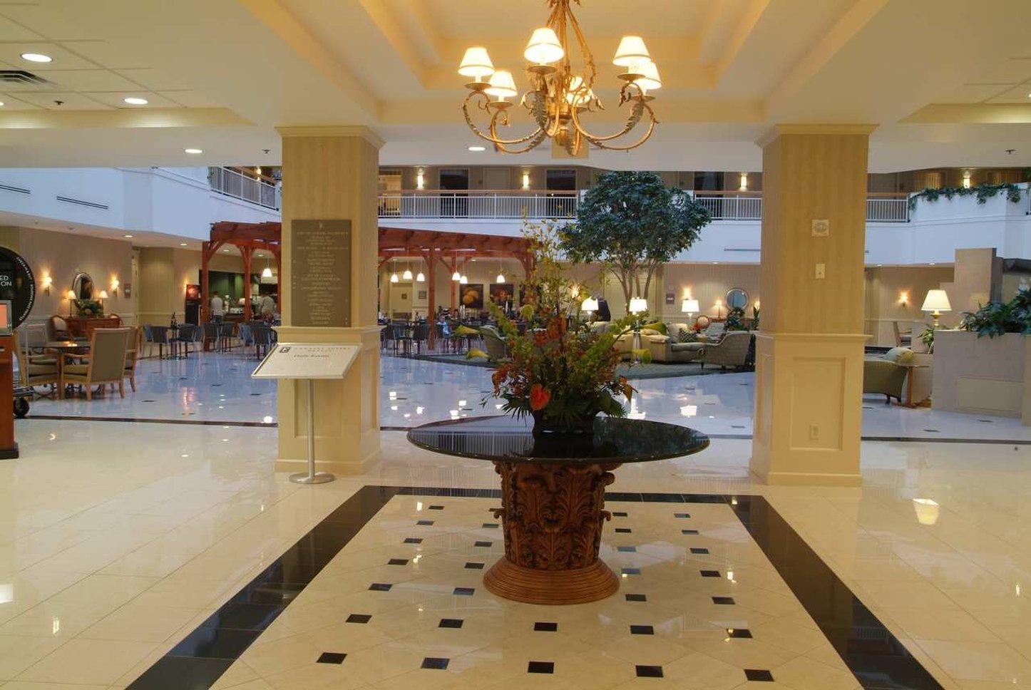 Embassy Suites Newark - Wilmington/South Экстерьер фото