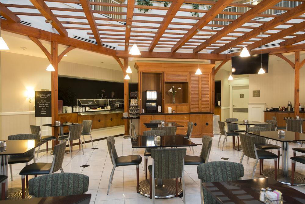 Embassy Suites Newark - Wilmington/South Экстерьер фото